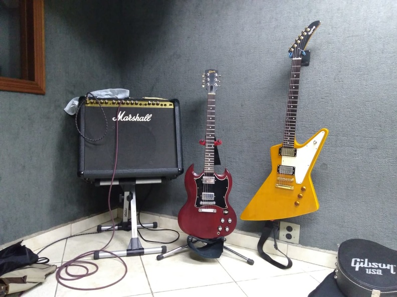 Coming to Brazil, I sold my Firebird (there will be others ;)) but I missed it, so when I saw an Epi Korina here for a good price, I snagged it. The only other Explorer I ever played was Rickey Medlocke's Ibanez Destroyer back when I worked for Blackfoot, but it didn't really grab me at the time. Neither did Charlie Hargrett's Les Paul for that matter! In any case, I figured why not? It took a little while to get used to, and the Epiphone mudbucker in the bridge had to go, but now I love this thing!! It's comfortable, sounds huge, and really makes an impression! So no mid life crisis. Just trying to keep it interesting. I still have SG's and a great LP. Variety is the spice of life!
PS: the Valvestate POS is the rehearsal studio amp, not mine. I hate those buzzy things. IMG-20190223-WA0007.jpg